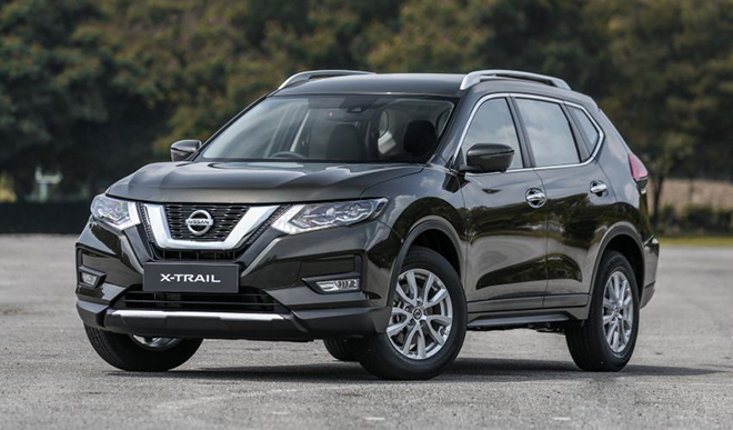 Nissan X-Trail được giảm giá &#34;sập sàn&#34; gần trăm triệu đồng - 1