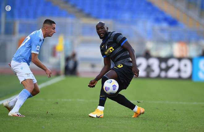 Video highlight trận Lazio - Inter Milan: Căng thẳng 2 thẻ đỏ, trọng pháo đua tài - 1