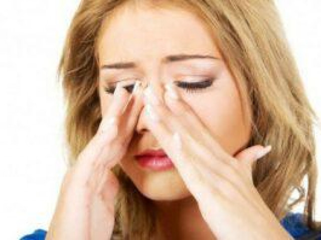 Sức khỏe đời sống - Nghẹt mũi và chảy nước mũi: Khi nào nghi ngờ mắc COVID-19?