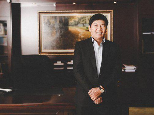 Kinh doanh - Tỷ phú Trần Đình Long - Từ tay buôn đồ cũ đến ông trùm thép Việt