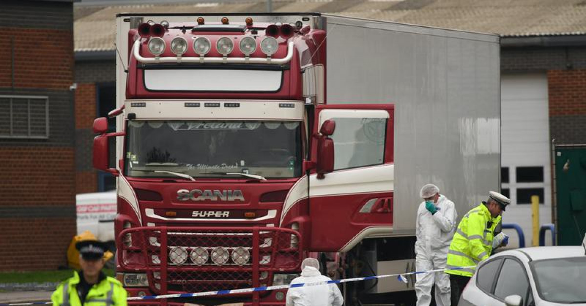 Thế giới - Bắt đầu xét xử vụ 39 người nhập cư Việt Nam tử vong trên xe đông lạnh