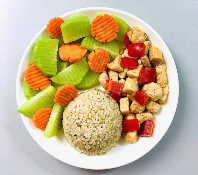 Chịu khó tự tay chế biến 10 món Eatclean thơm ngon dưới đây, chị em vừa có đủ dinh dưỡng lại không lo bị tích mỡ thừa - 10