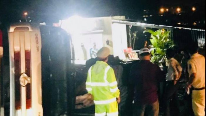 Hiện trường xảy ra sự cố gây ách tắc tuyến đường sắt Bắc Nam