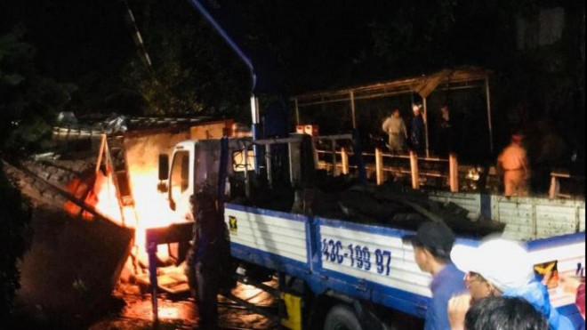 Phương tiện, nhân lực được huy động xử lý sự cố nhằm đảm bảo ATGT đường sắt