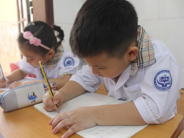 Giáo dục - du học - TP.HCM: Không giao bài tập về nhà đối với học sinh học 2 buổi/ngày ở trường