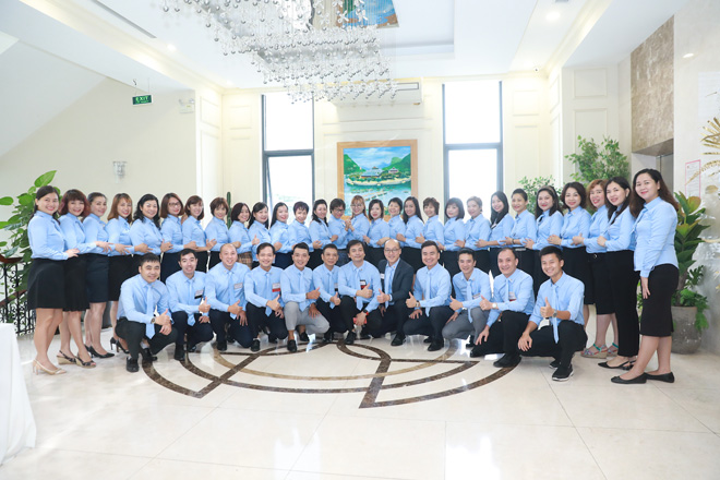 Bác sỹ Bùi Tuyết Mai - CEO Excellence Spa nhận chức chủ tịch BNI Amazing - 1