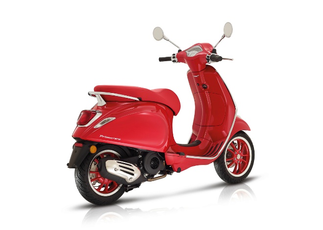 Ngắm Vespa Primavera RED đẹp nồng nàn, giá 109,36 triệu đồng - 8