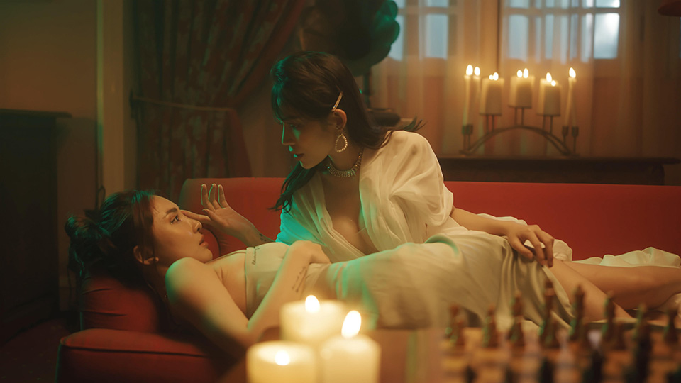 LyLy “24h” gây sốc với cảnh nóng trong MV về chủ đề LGBT - 2