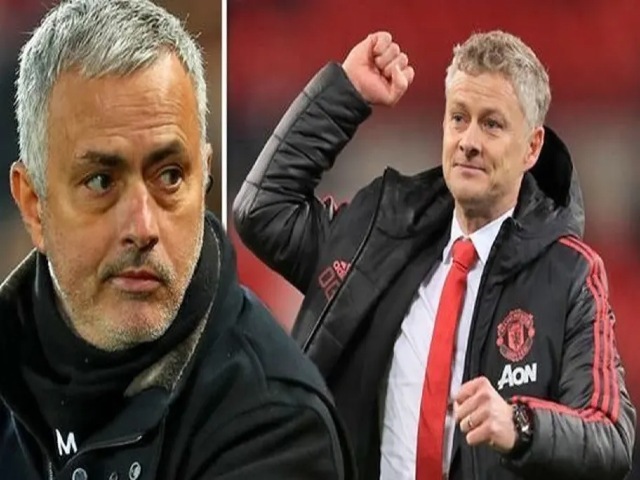Bóng đá - Kỳ lạ MU: Solskjaer theo đúng "vết xe đổ" Jose Mourinho, kết cục bị sa thải?