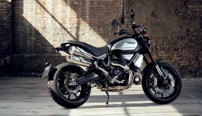 2020 Ducati Scrambler 1100 Dark Pro ra màu đen tàng hình, giá gần nửa tỷ - 14