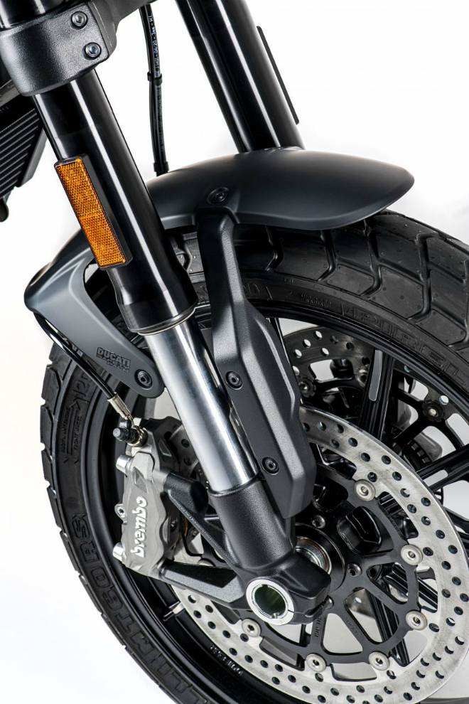 2020 Ducati Scrambler 1100 Dark Pro ra màu đen tàng hình, giá gần nửa tỷ - 7