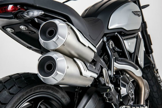 2020 Ducati Scrambler 1100 Dark Pro ra màu đen tàng hình, giá gần nửa tỷ - 10
