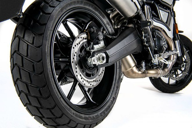 2020 Ducati Scrambler 1100 Dark Pro ra màu đen tàng hình, giá gần nửa tỷ - 11
