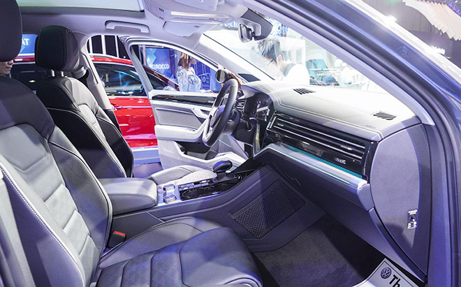 Những mẫu xe nằm trong tầm giá hơn 4 tỷ đồng cạnh tranh VinFast President (P.2) - 16