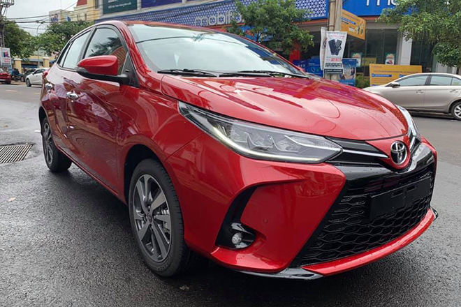 Ảnh thực tế Toyota Yaris 2021 vừa về Việt Nam - 2