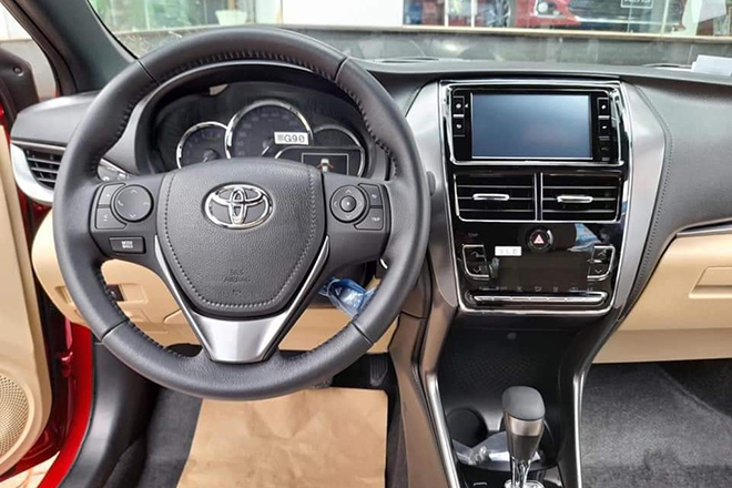 Ảnh thực tế Toyota Yaris 2021 vừa về Việt Nam - 8