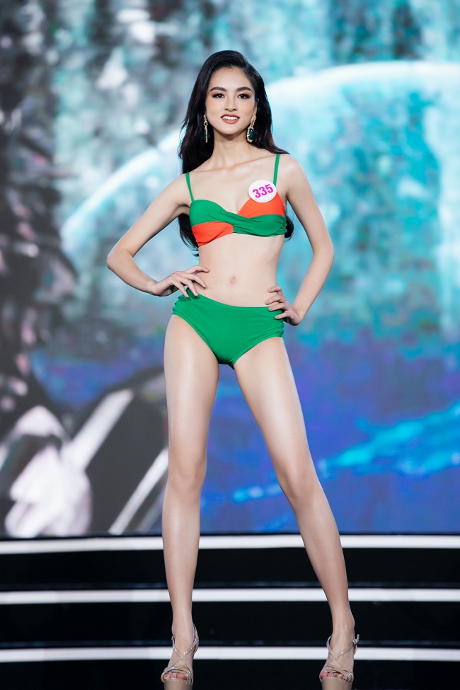 Mặt mộc gây choáng ngợp của thí sinh Hoa hậu Việt Nam 2020 - 7