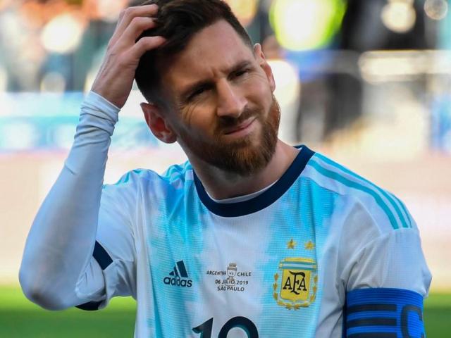 Bóng đá - Messi đá trên núi cao hơn 3000m: Ác mộng nôn khan và thảm bại 1-6 có lặp lại?