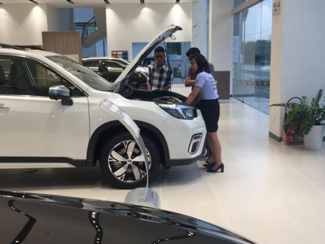 Ô tô - Các hãng ô tô đang tồn kho lớn, giá sẽ giảm sốc?