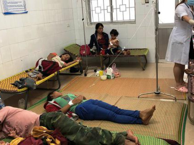 Sức khỏe đời sống - Ăn nấm lạ, 7 người trong gia đình bị ngộ độc