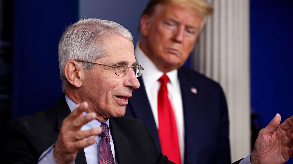 Bác sĩ Fauci cho rằng ông Trump vẫn nên đeo khẩu trang dù đã miễn nhiễm với Covid-19.