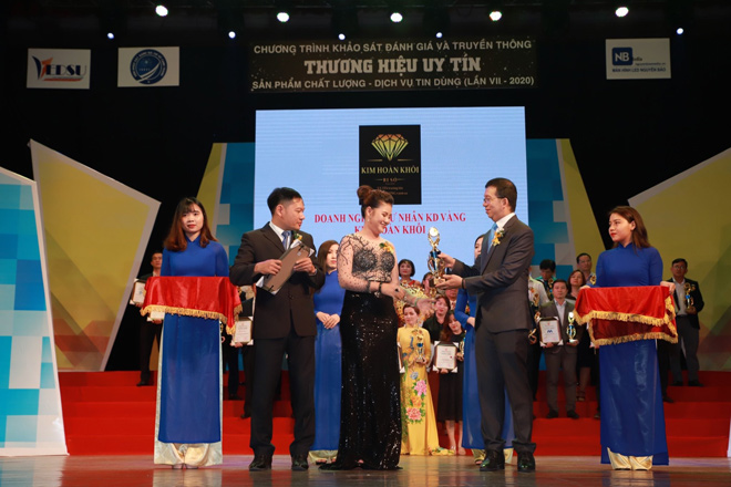 Kim Hoàn Khôi được vinh danh Top 10 “Thương hiệu uy tín – Sản phẩm chất lượng – Dịch vụ tin dùng 2020” - 1