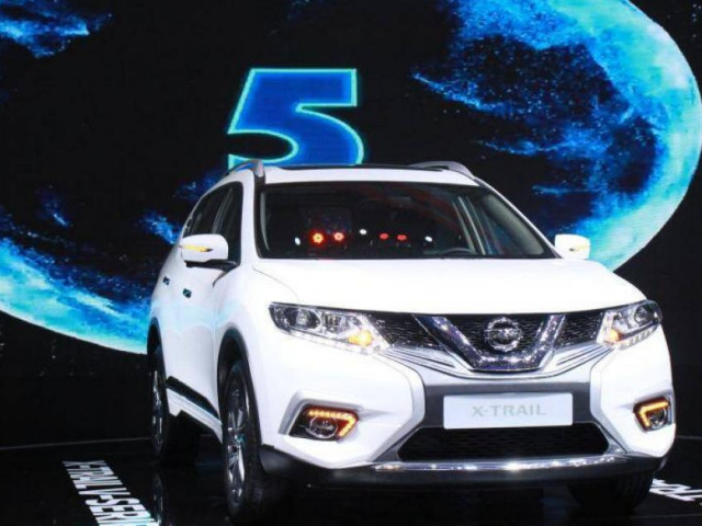 Ô tô - Giảm giá kịch sàn, Nissan dọn kho trước khi có nhà phân phối mới