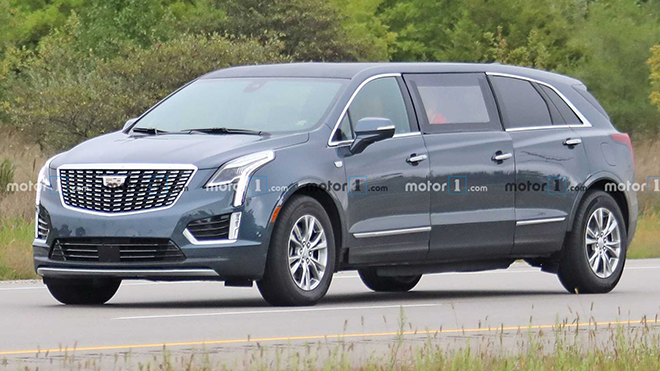 Cadillac đang phát triển biến thể "xe tang" XT5 Limo - 1