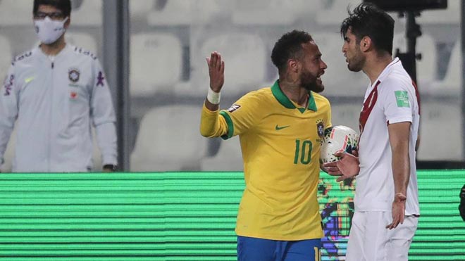 Neymar thích "làm màu" bị ví như hề, huyền thoại chê thua xa "Rô béo" - 1