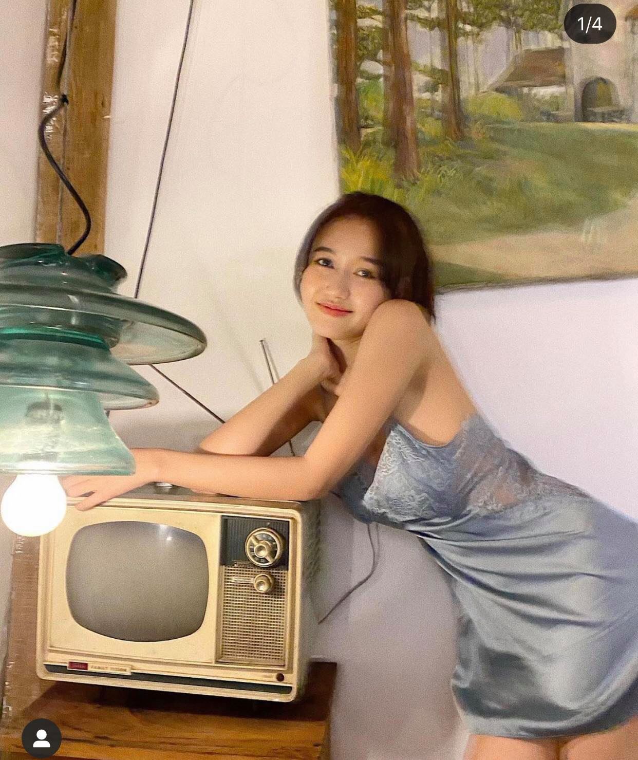 Khéo mặc váy ngủ gợi cảm như người đẹp được Trường Giang khen là "thần đồng" - 3