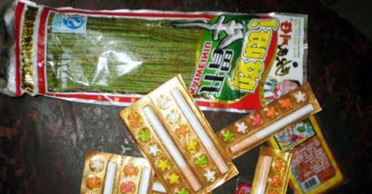 Giáo dục - du học - Cảnh báo kẹo thuốc lá bủa vây trường học