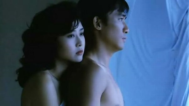 Lương Triều Vỹ cũng có cơ hội đóng cảnh ân ái với Diệp Ngọc Khanh trong phim Người tình của anh trai. 
