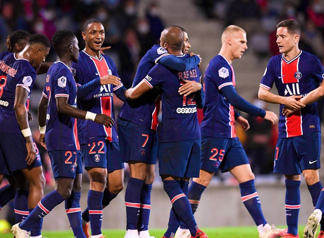 Video highlight trận Nimes - PSG: Thẻ đỏ tai hại, cú đúp Mbappe - 2