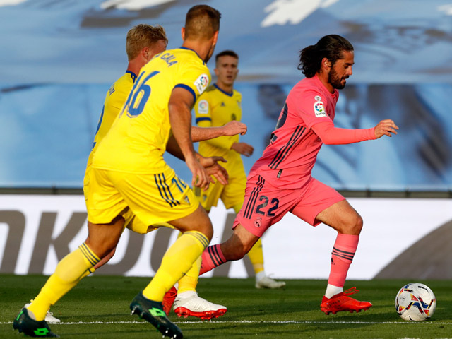 Bóng đá - Trực tiếp bóng đá Real Madrid - Cadiz: Thua cuộc cay đắng (Hết giờ)