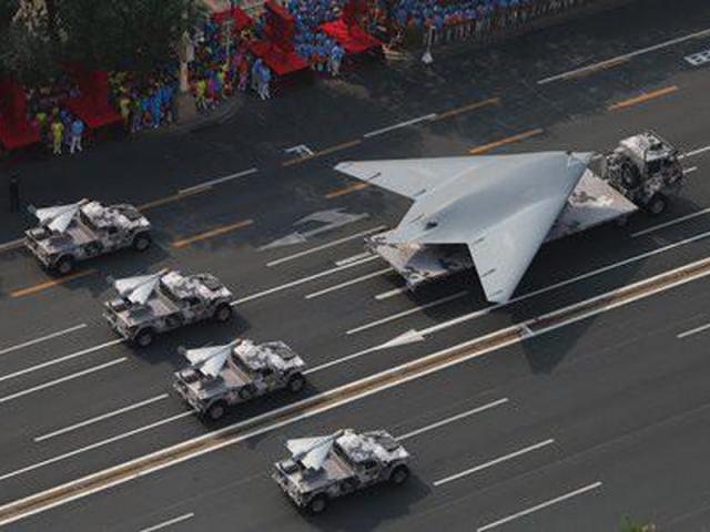 Thế giới - Máy bay tấn công tự sát kiểu "bầy đàn" của TQ: Muốn nhắm vào ai?