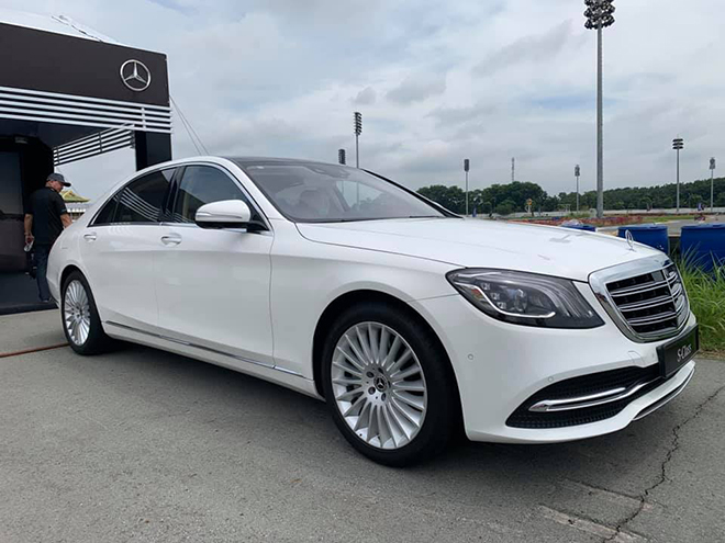 Mercedes-Benz S-Class 2020 phiên bản nâng cấp trang bị tại Việt Nam, giá không đổi - 2