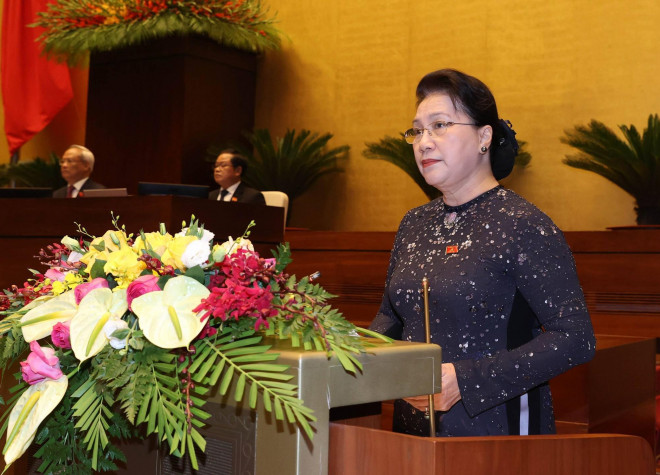 Chủ tịch Quốc hội Nguyễn Thị Kim Ngân phát biểu khai mạc kỳ họp thứ 10, Quốc hội khóa XIV