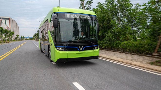 NÓNG: VinFast chạy thử nghiệm xe buýt điện không phát thải, không gây tiếng ồn - 2