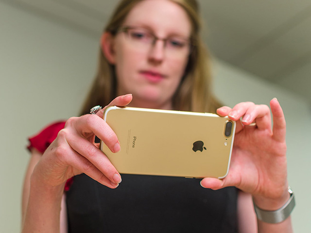 Thời trang Hi-tech - Nhìn lại chiếc iPhone từng gây "thương nhớ" khi ra mắt