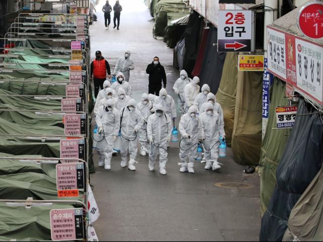 Thế giới - Hàn Quốc: 25 người chết bí ẩn sau khi tiêm vắc xin phòng cúm, bác sĩ "khẩn thiết" đòi dừng lại