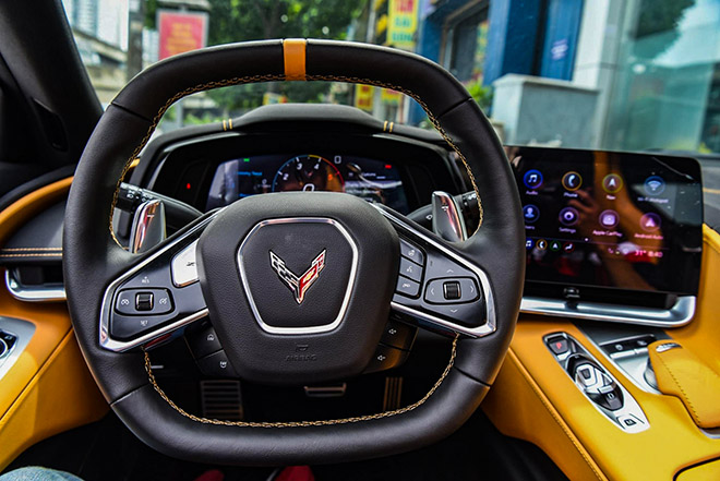 Siêu xe "bình dân" Chevrolet Corvette C8 bất ngờ có mặt tại Việt Nam, giá bán hơn 7 tỷ đồng - 10