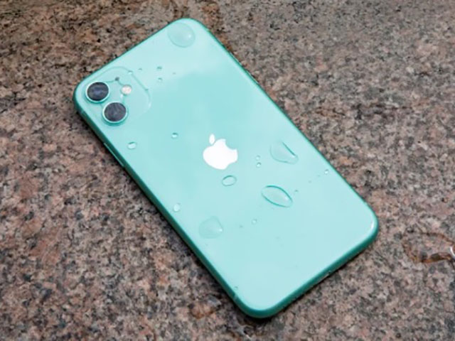Thời trang Hi-tech - Những smartphone chống nước vô địch thị trường