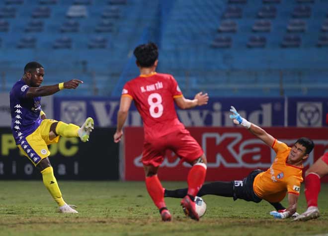 Trực tiếp bóng đá Hà Nội - Bình Dương: Quang Hải ghi bàn phút 90 (Hết giờ) - 18
