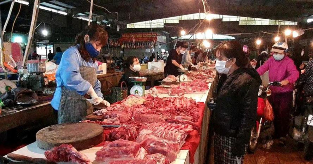 Thị trường - Tiêu dùng - Giá thịt lợn hơi tăng nhẹ so với tuần trước