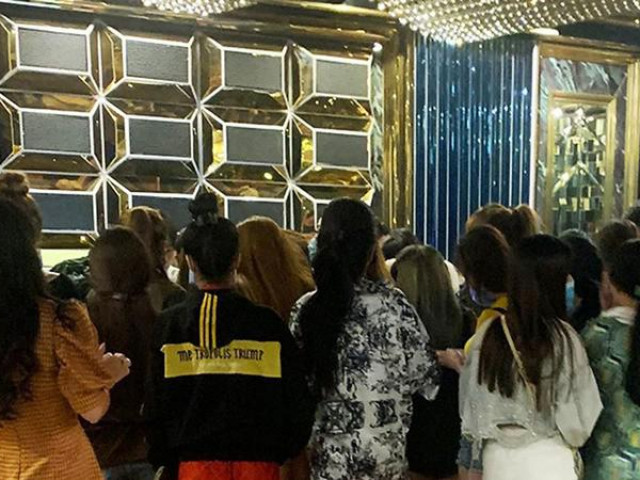 Pháp luật - Công an đột kích quán karaoke phát hiện 88 người dương tính ma túy