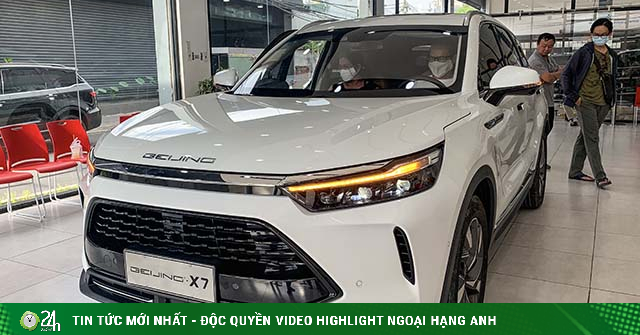 Cận cảnh xe Trung Quốc BAIC Beijing X7, giá lăn bánh hơn 760 triệu đồng
