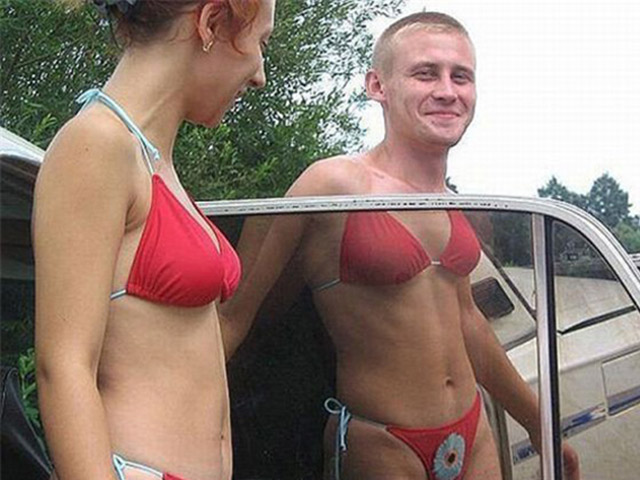 Tranh vui - Những sự trùng hợp tình cờ khiến người xem "hoa mắt chóng mặt"