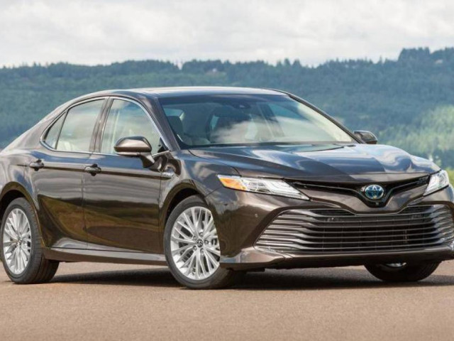 Tư vấn - 10 mẫu ô tô tiết kiệm nhiên liệu nhất thế giới