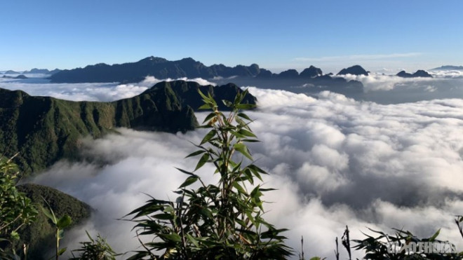 Những tầng mây làm nao lòng du khách