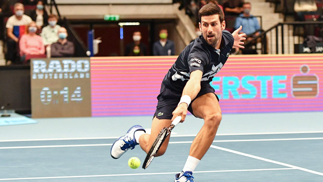 Djokovic đã thi đấu rất vất vả trong set một